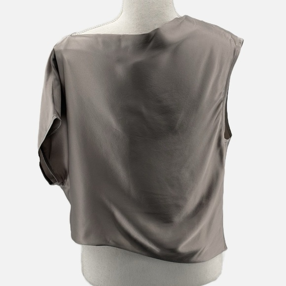 Michelle Mason Asymmetrical Drape Silk Off Shoulder Blouse Sterling- NEW -Size 4 - Picture 5 of 9
